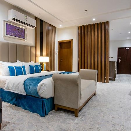 Golden Bujari Hotel - Diyafa Chamis Muszajt Zewnętrze zdjęcie