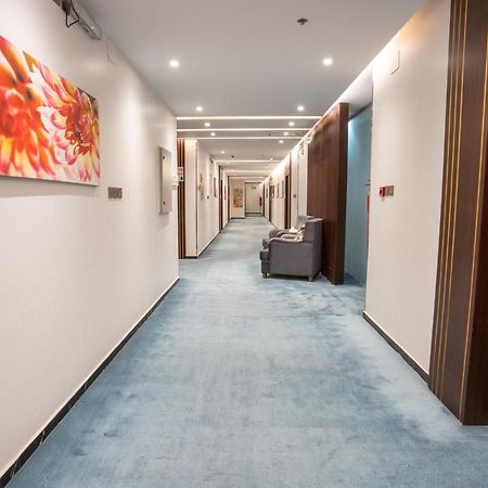 Golden Bujari Hotel - Diyafa Chamis Muszajt Zewnętrze zdjęcie