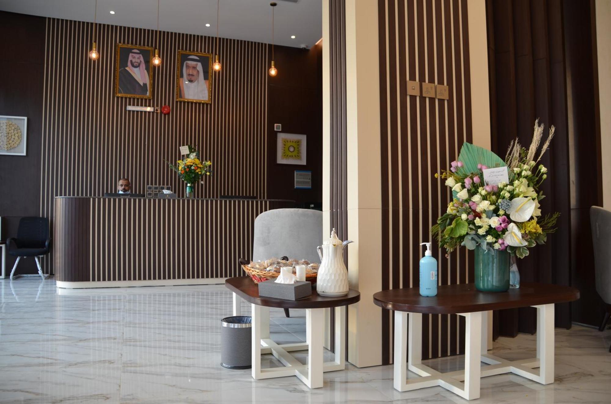 Golden Bujari Hotel - Diyafa Chamis Muszajt Zewnętrze zdjęcie