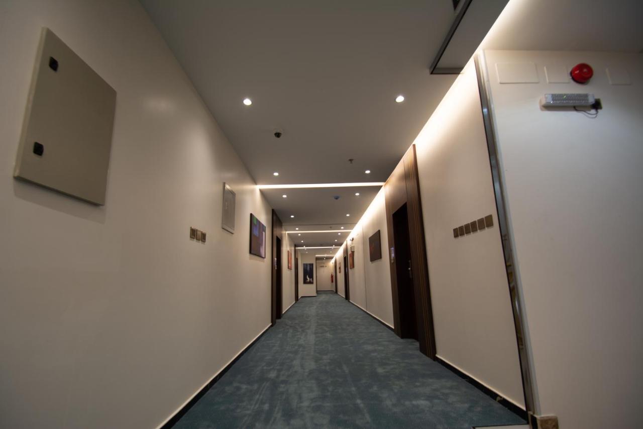 Golden Bujari Hotel - Diyafa Chamis Muszajt Zewnętrze zdjęcie